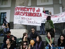 Cult - immagine Cult - immagine